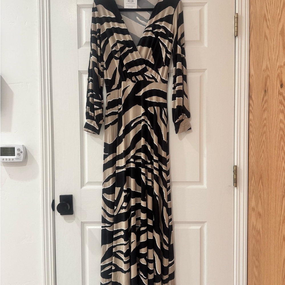 Elegant Zebra Print Maxi Dress